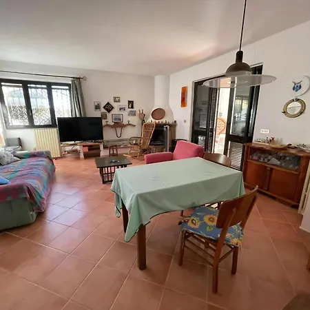 Holiday home In Voltone Mit Grossem Garten Lido di Tarquinia